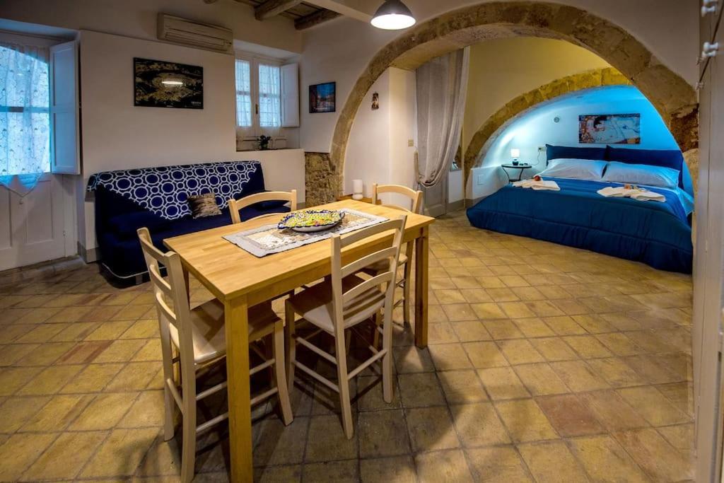 Casa Clio * Syracuse